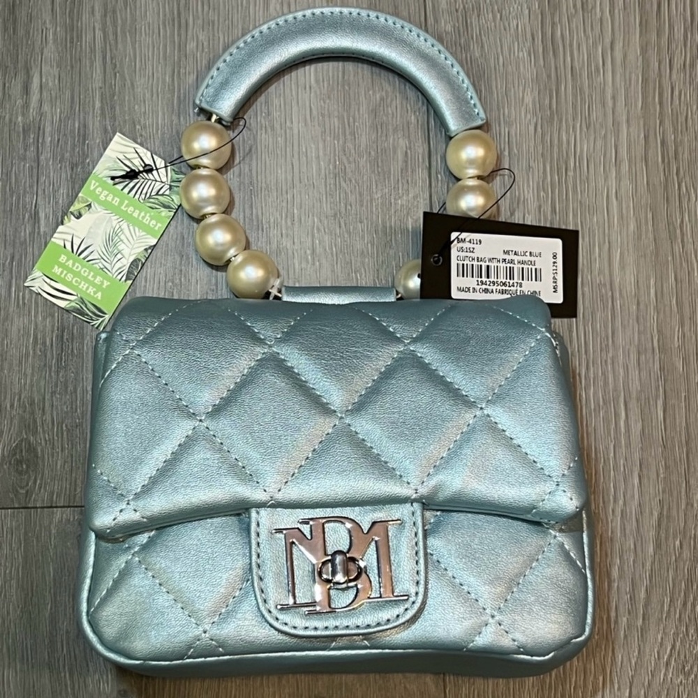 Badgley Mischka Clutch Bag with Pearl Handle